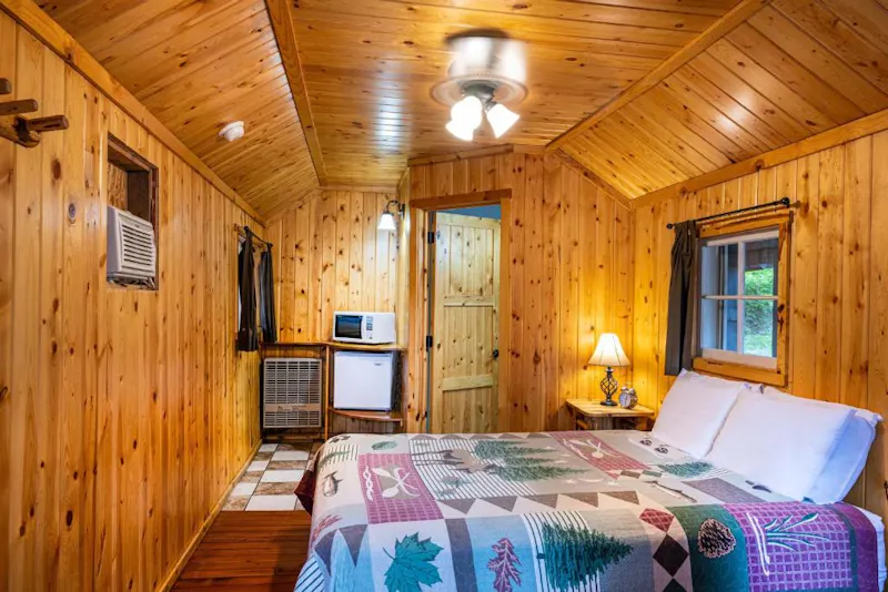 Standard Cabin
