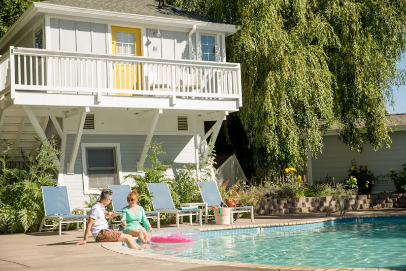 HDHotelOregonLithia Springs ResortPool