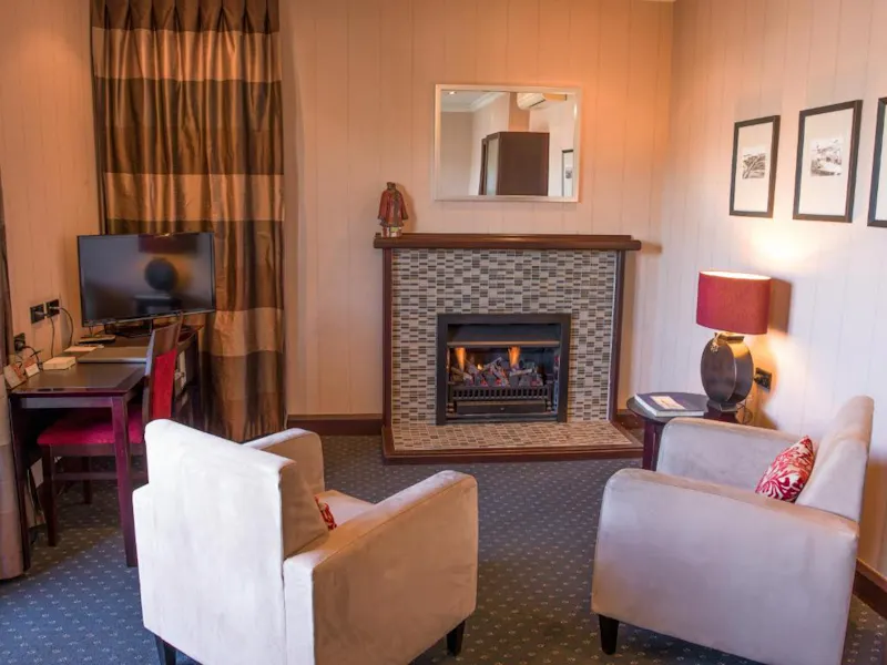 Zimmerbeispiel (Heritage Studio)