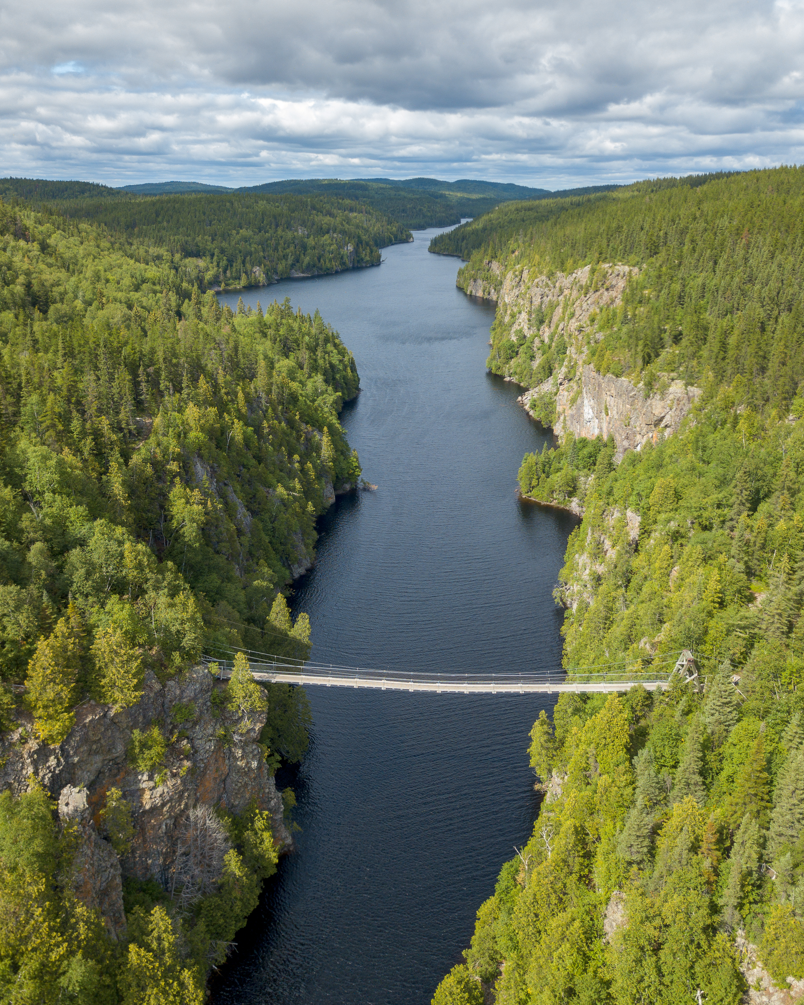 Hängebrücke , Lac La Haie, Parc d'Aiguebelle