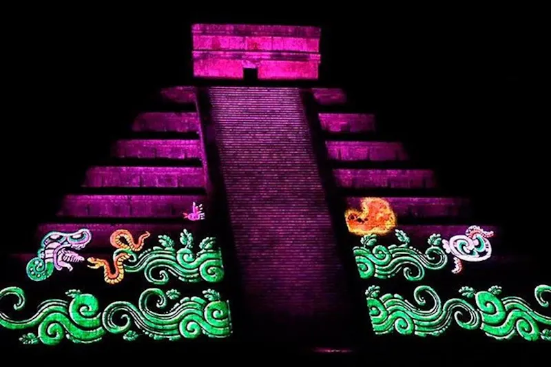 HDMexicoChichen Itza Lichtshow2