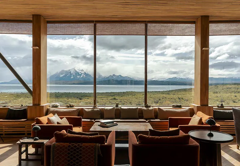 HDHotelChileTierra Patagonia HotelLounge
