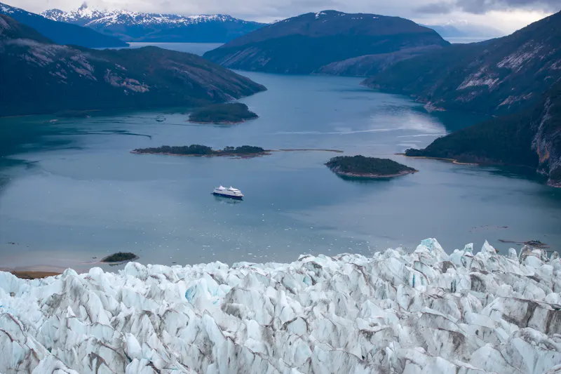 HDArgentinienMS Stella AustralisSchiff vor Gletscher