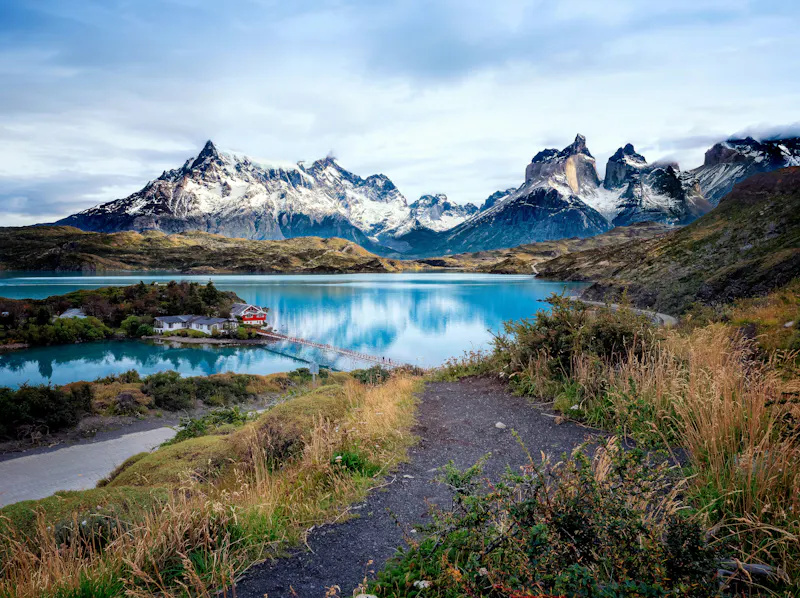 HDChileTorres del PaineBerge und see