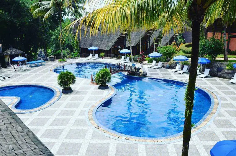 HDHotelIndonesienToraja Heritage HotelPool2