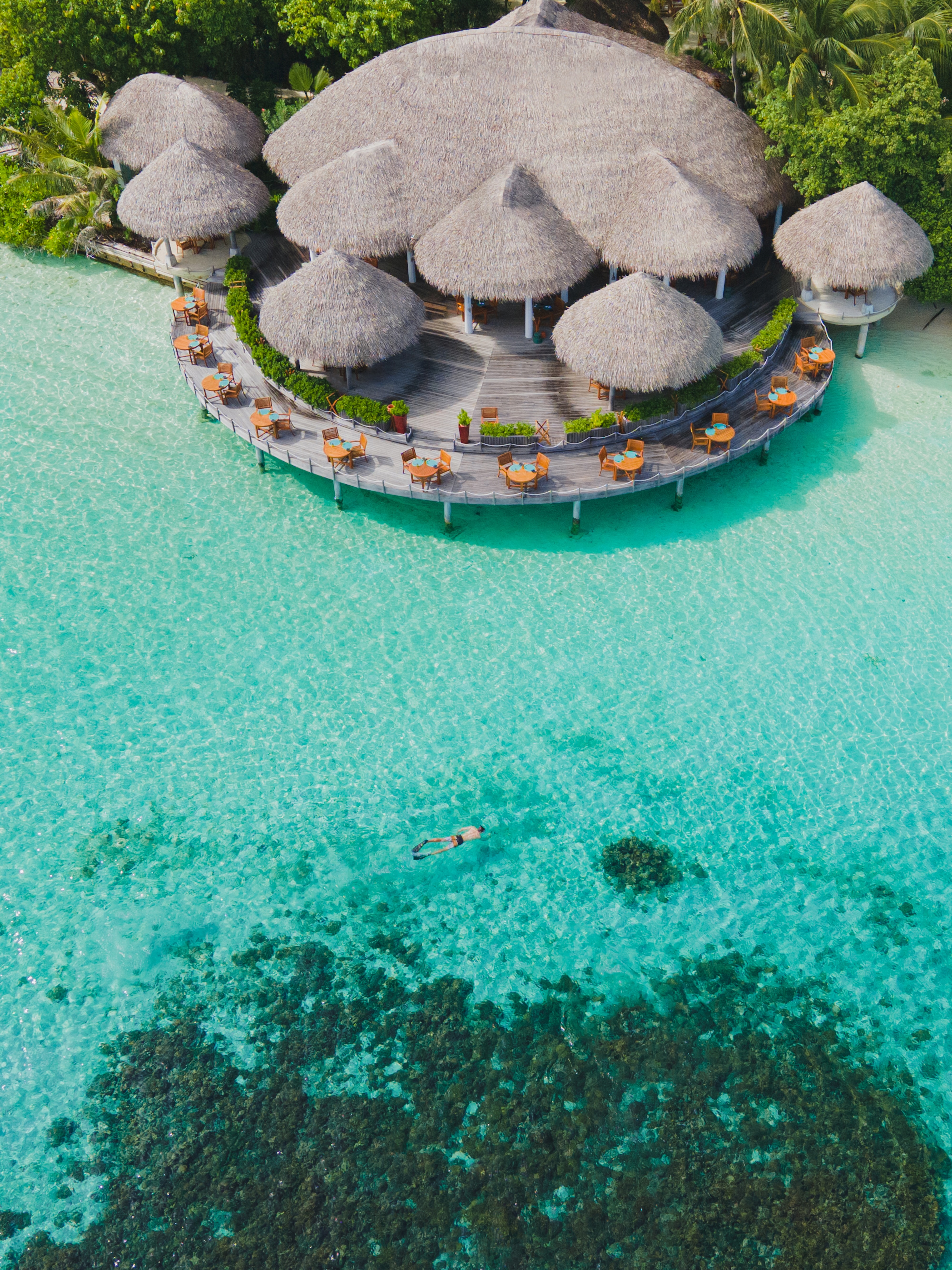 HDHotelMaledivenBaros MaldivesCayenne Grill Aerial