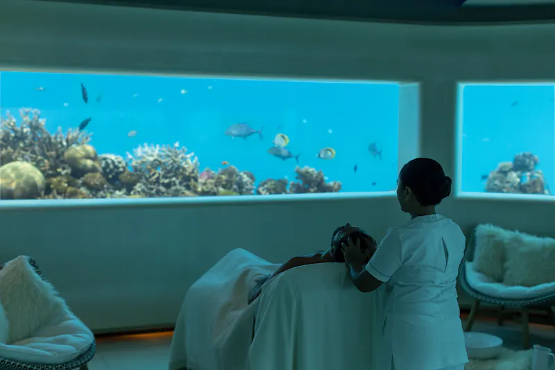 HDHotelMaledivenHuvafen FushiUnderwater Panoramas s Immersive Treatments