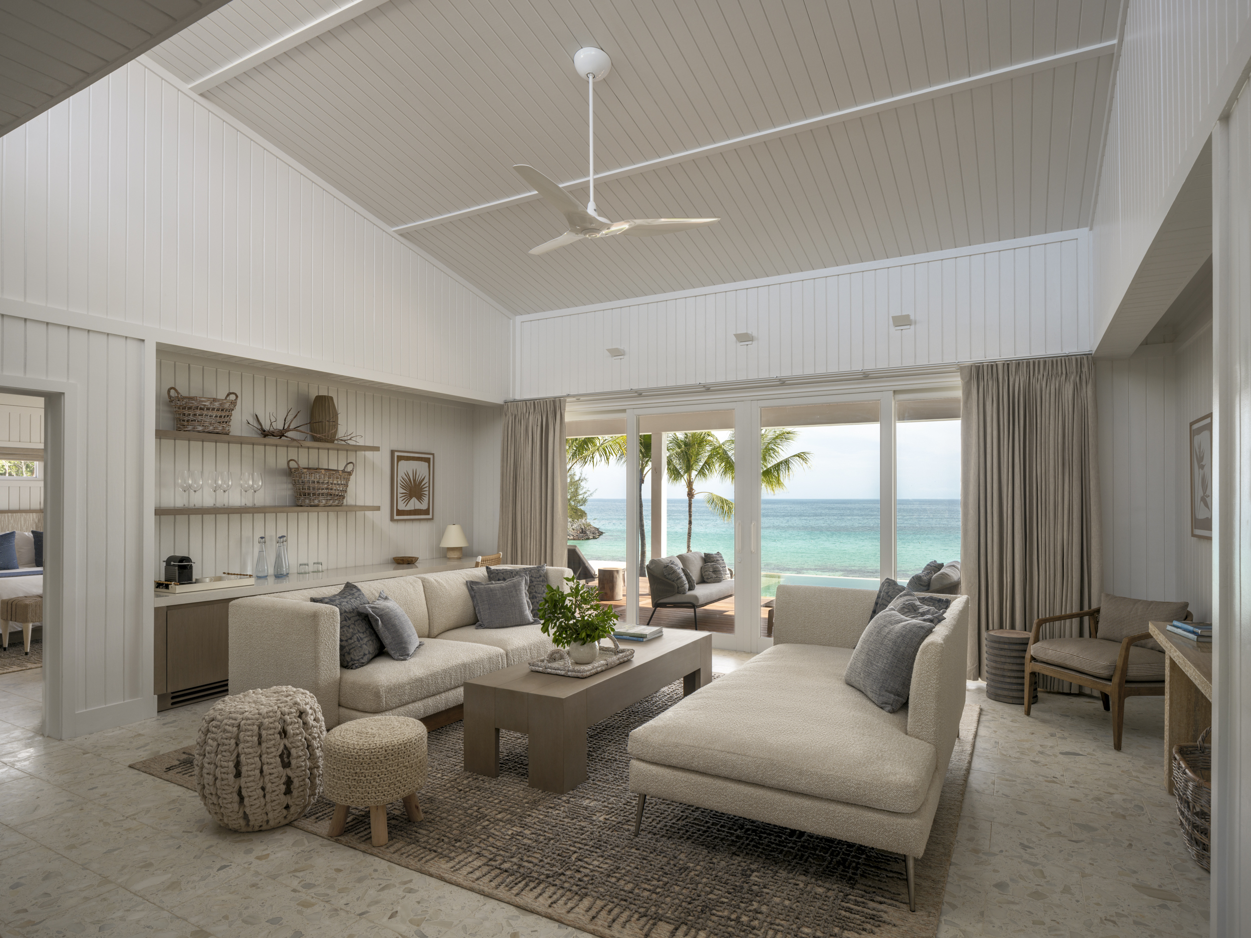 HDHotelBahamasEleutheraThe CoveBeachfront Three Bedroom Pool Villa 3
