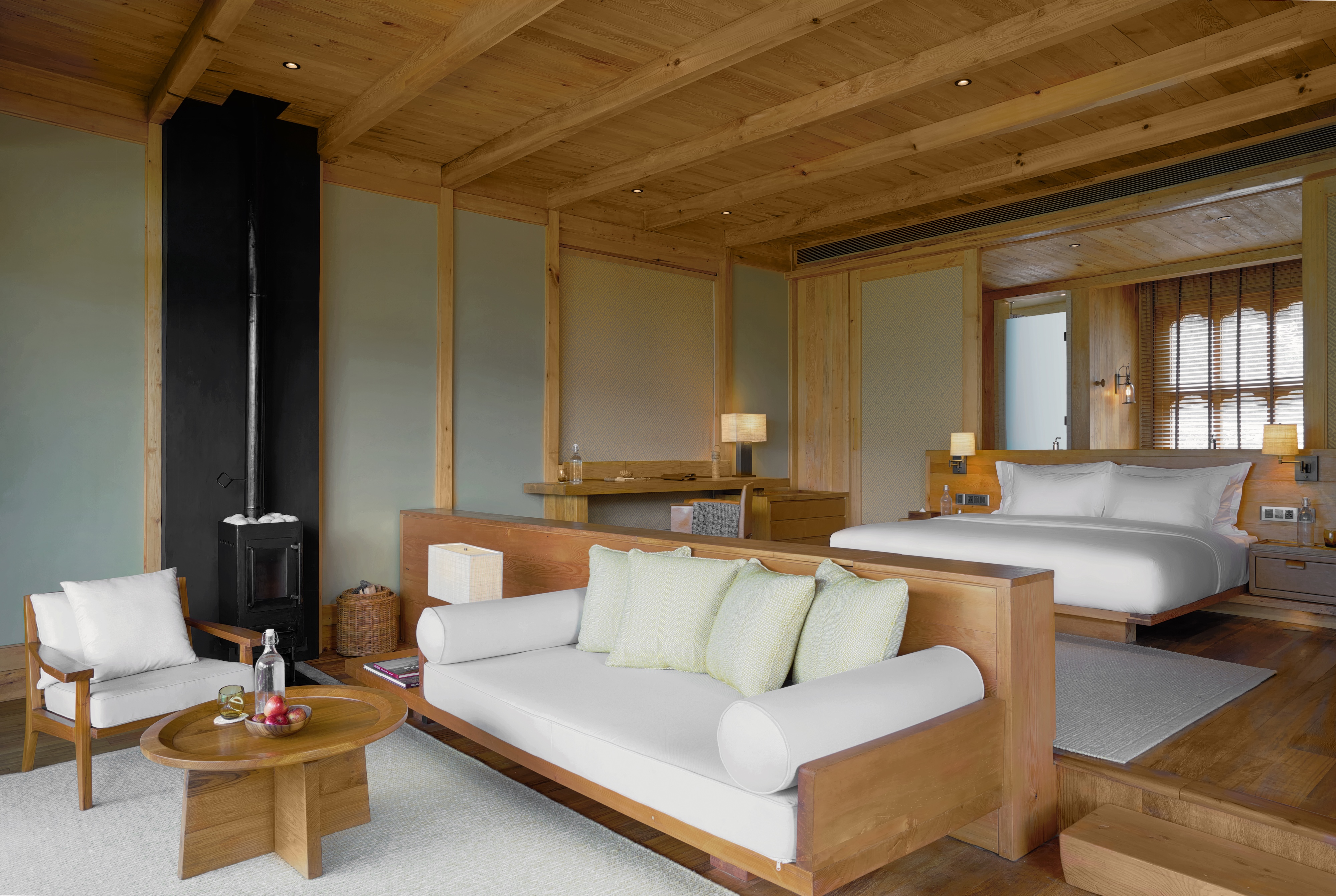 HDHotelBhutanSix Senses PunakhaUpper Lodge Suite bedroom Living Punakha