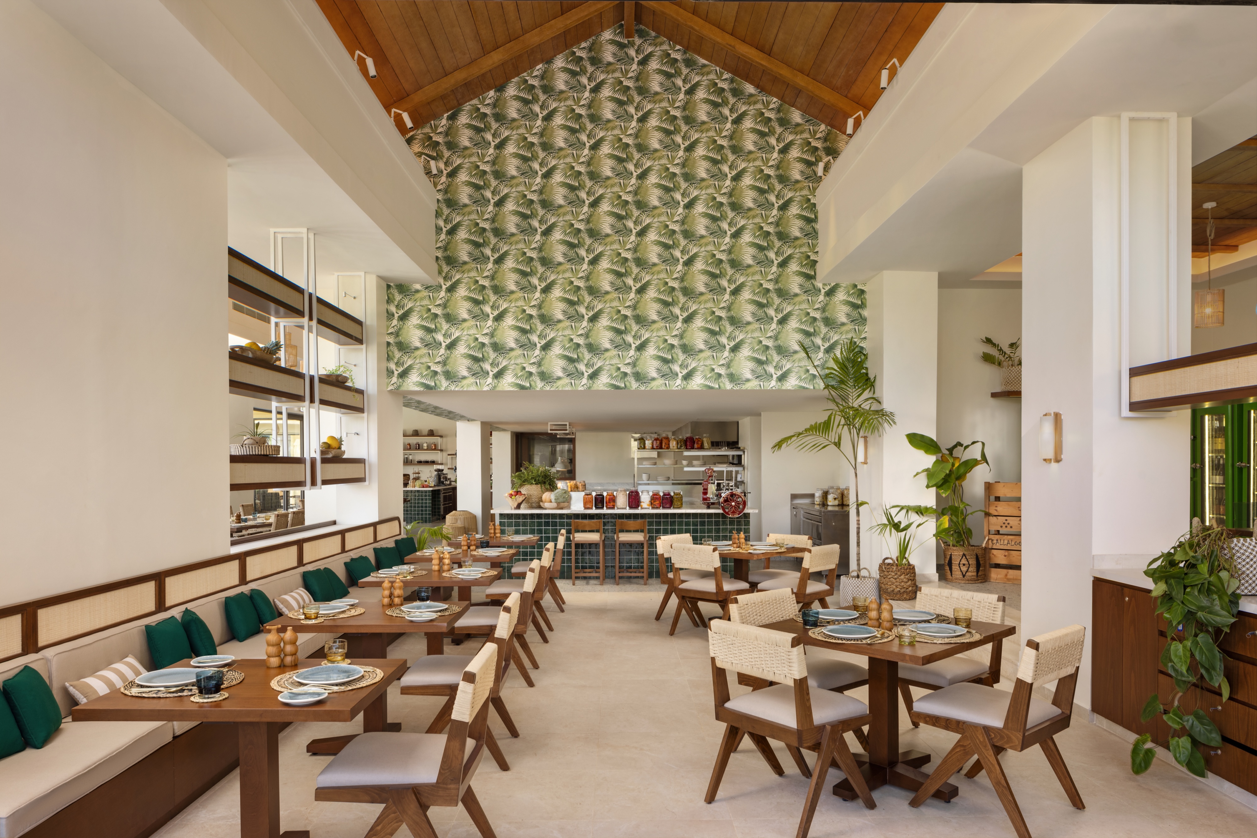 HDHotelGrenadaSix Senses La SagesseCallaloo Restaurant interior