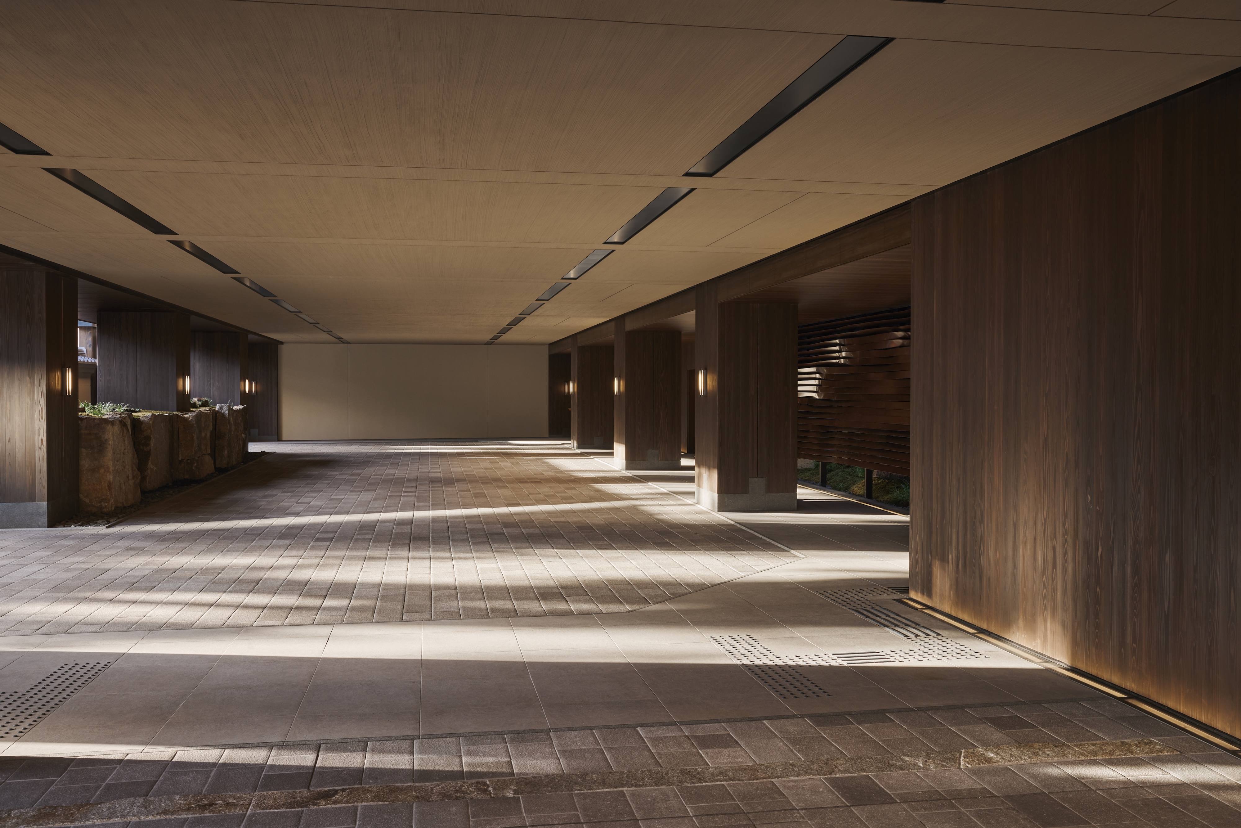 HDHotelJapanSix Senses KyotoEntrance Porch
