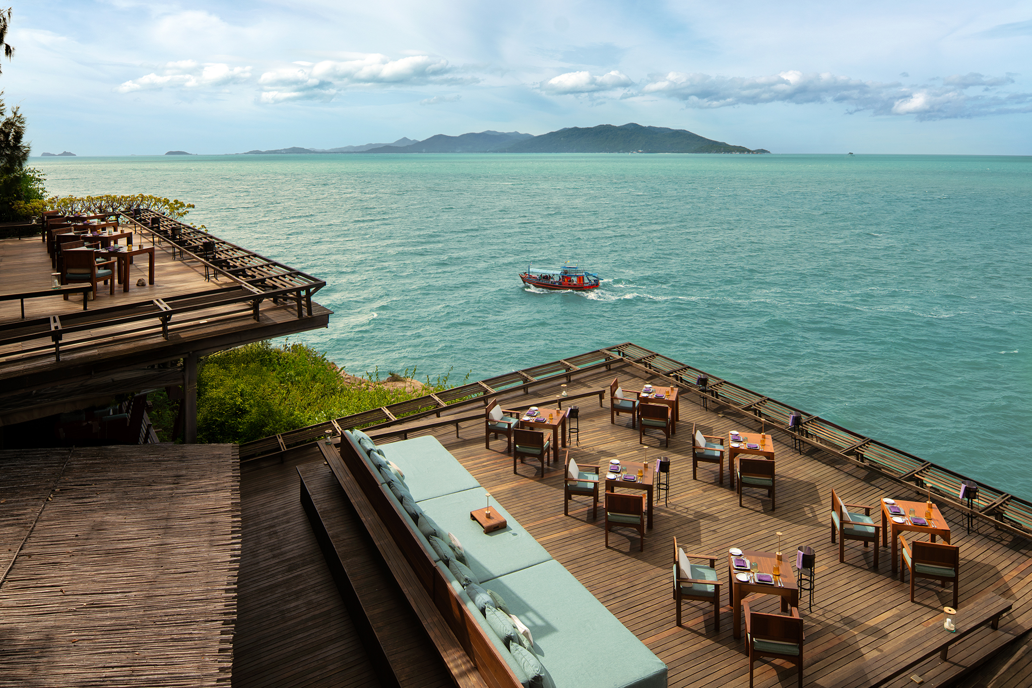 HDHotelThailandSix Senses SamuiDining on the Rocks Zone 3