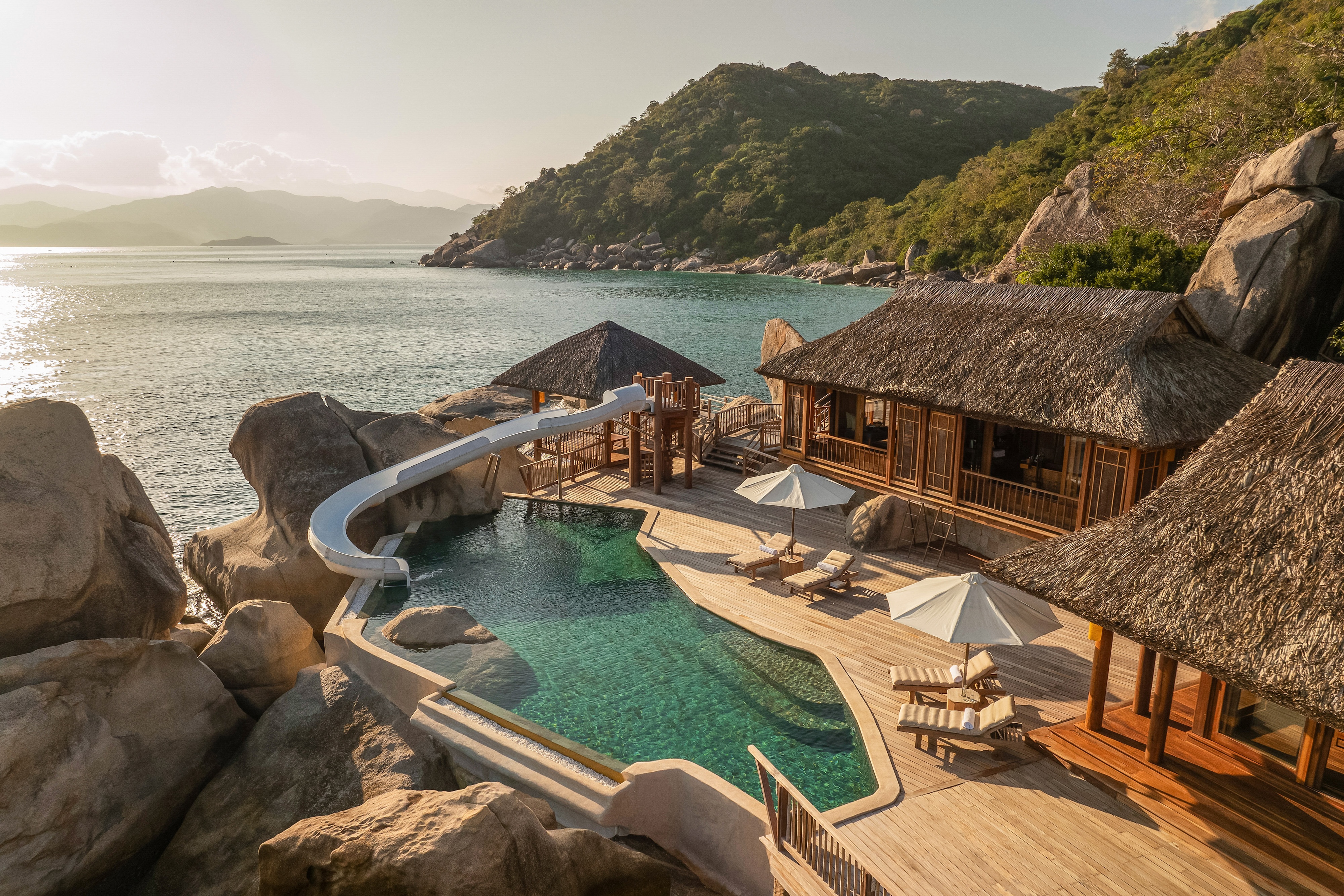 HDHotelVietnamSix Senses Ninh Van BayThe Rock Retreat Aerial 3