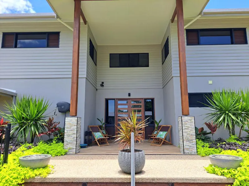HotelAustralienSeadreams Mission BeachEingang