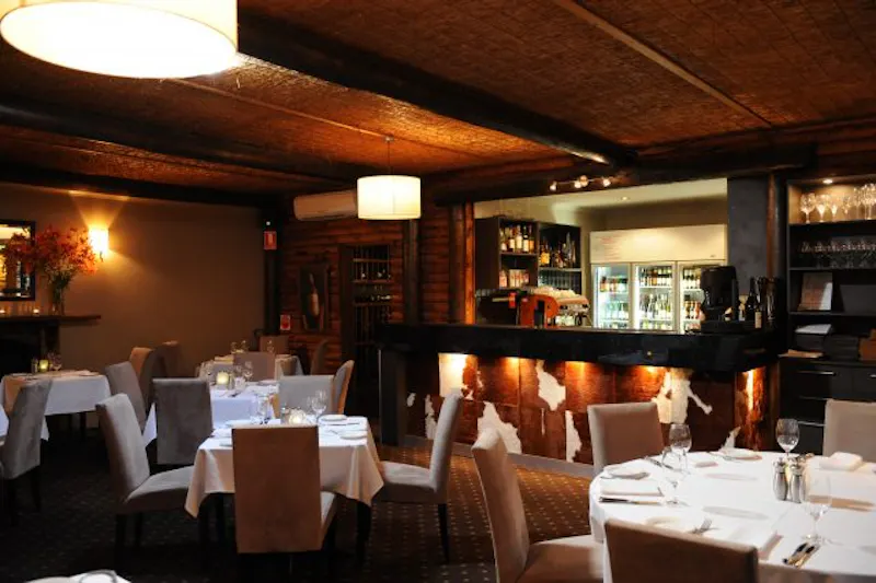 HotelAustralienBarn AccommodationRestaurant