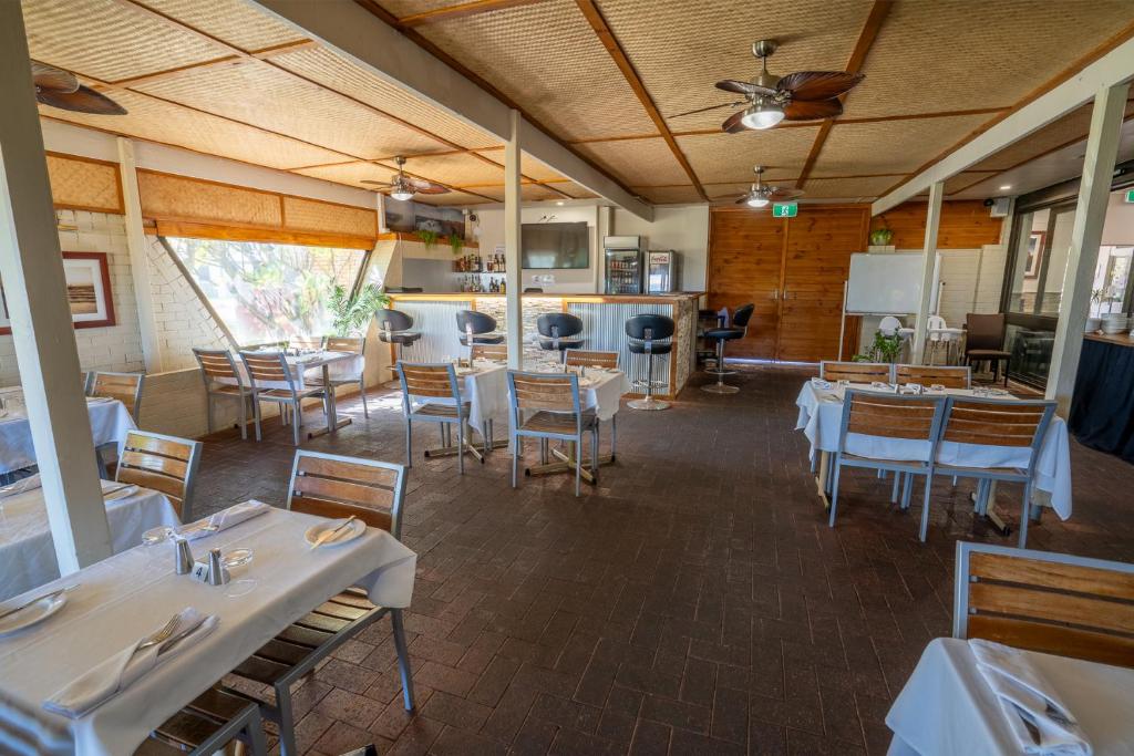 HotelAustralienHospitality Carnarvon Surestay Collection by Best WesternRest