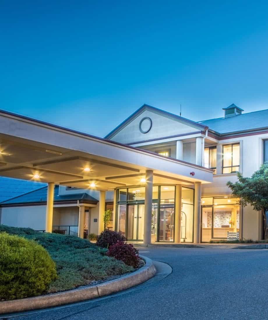 HotelAustralienMcCracken Country ClubAussen2