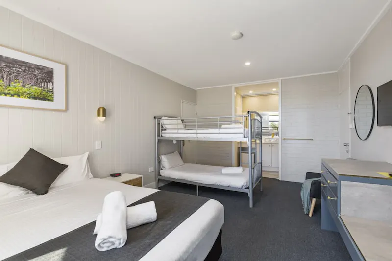 HotelAustralienThe Wine VineFamily Room 1 1