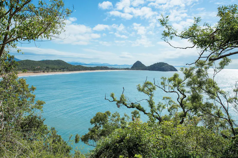HDAustralienQLDCapricorn CoastYeppoon Beach 133323 VinceValitutti TEQ