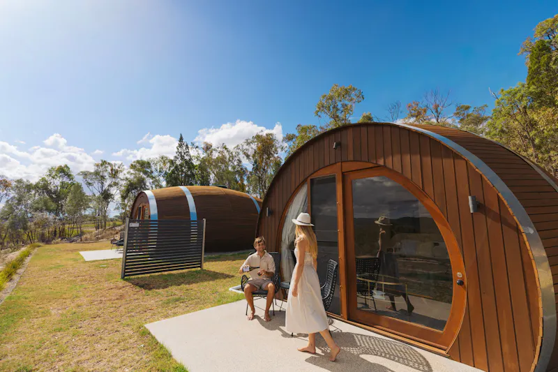 HDHotelAustralienQLDOutbackBarrel ViewCabins 158451 TEQ