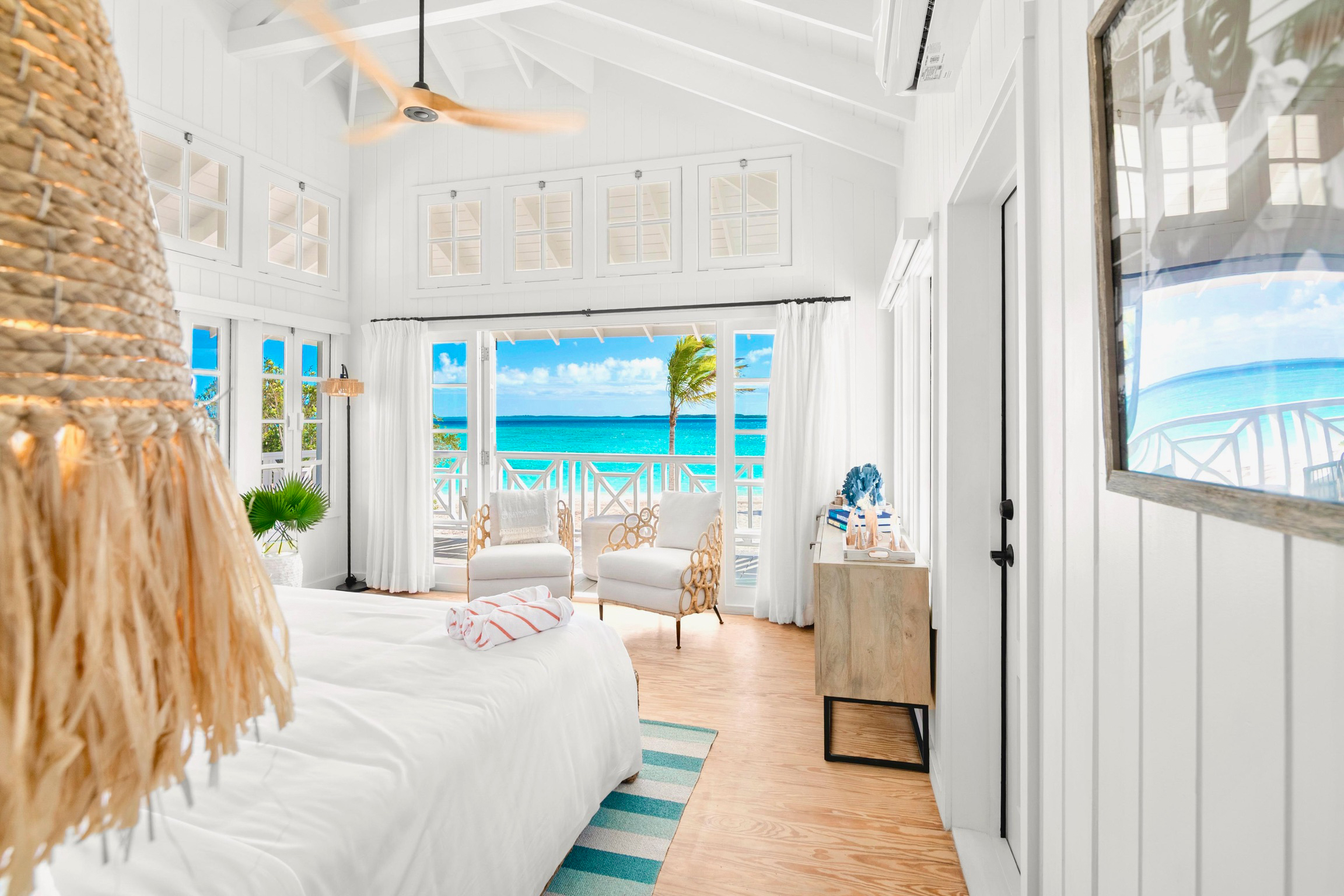 HDHotelBahamasExumaBaymahni ResortBeach Bungalow