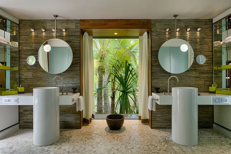 HDHotelFranzoesisch PolynesienThe BrandoBad