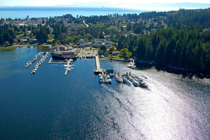 HDHotelBritish ColumbiaSunshine CoastSpot at Porpoise BayLuftansicht