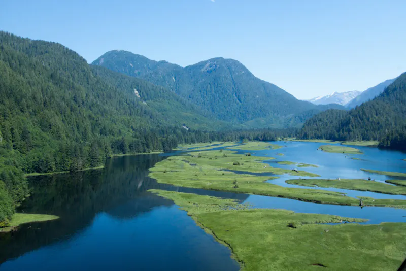 British ColumbiaGreat Bear LodgeBEAPH4 exterior 017
