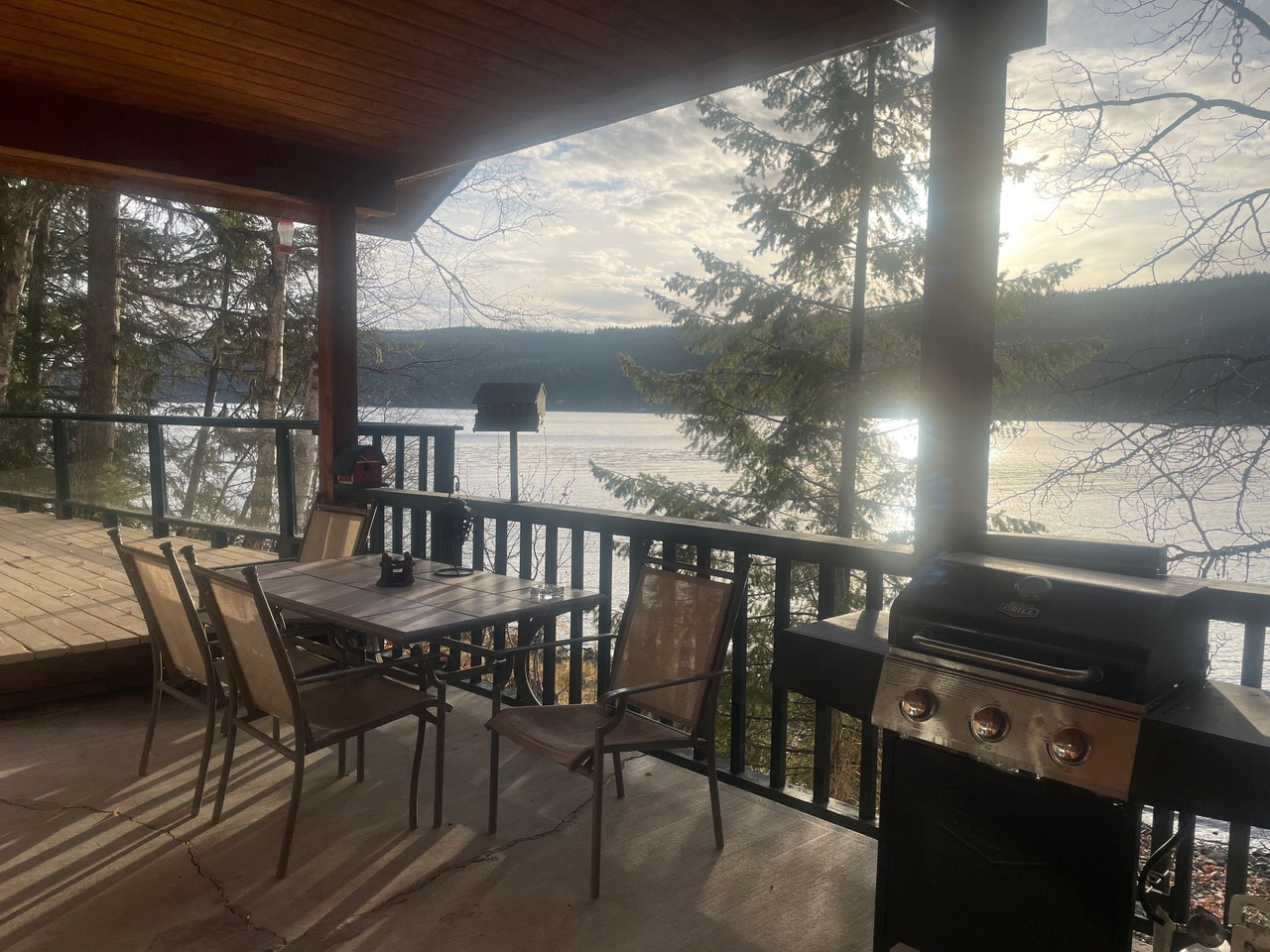 British ColumbiaEcotoursBCTerrasse PBPTAU3E exterior 015