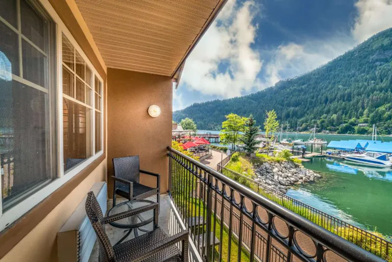 HotelBritish ColumbiaPrestige Lakeside NelsonBalkon