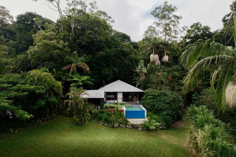 HDHotelAustralienQLDHinterlandMisty View CottagesCottage Beispiel