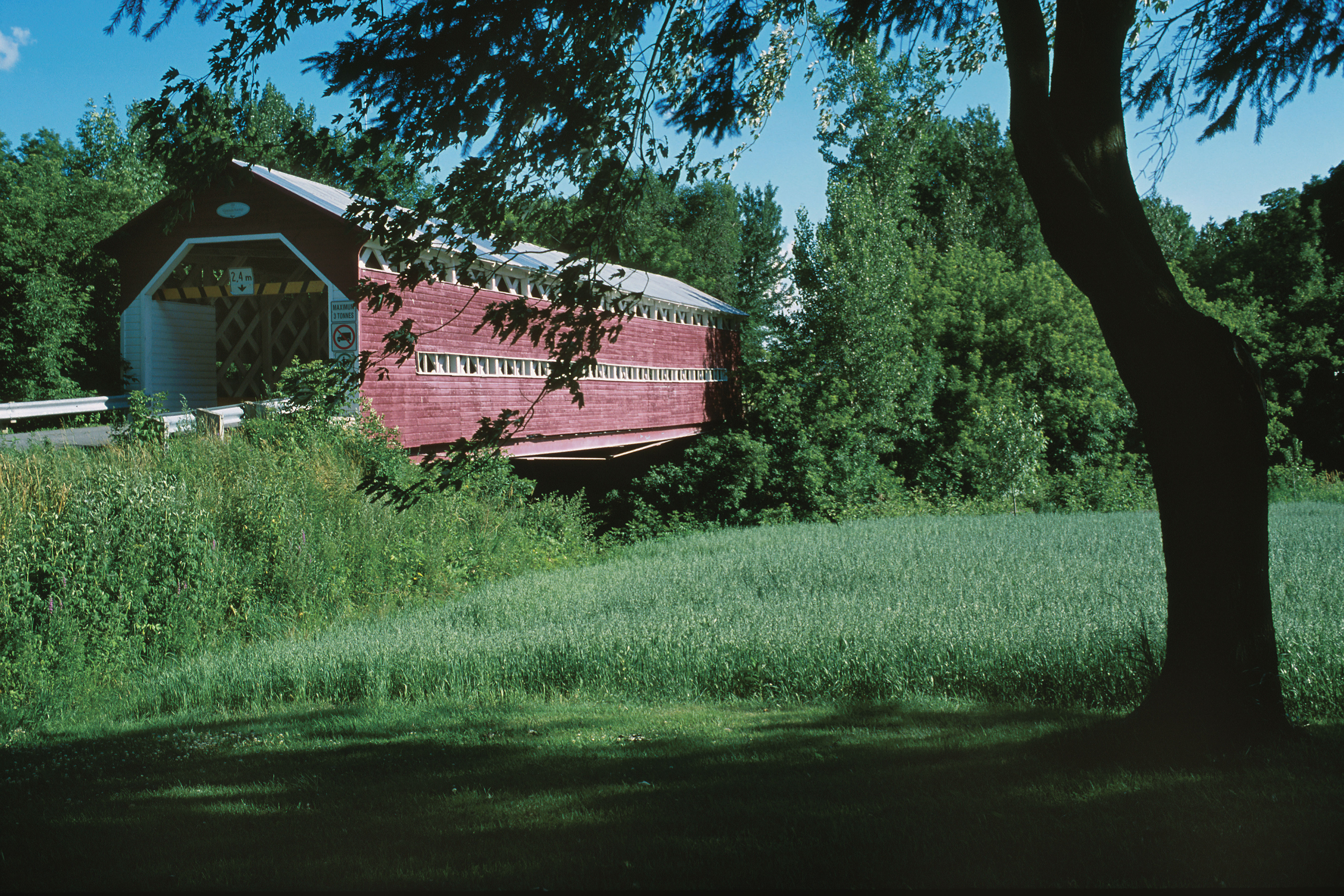Covered Bridge , Grandchamp, Lanaudière Region