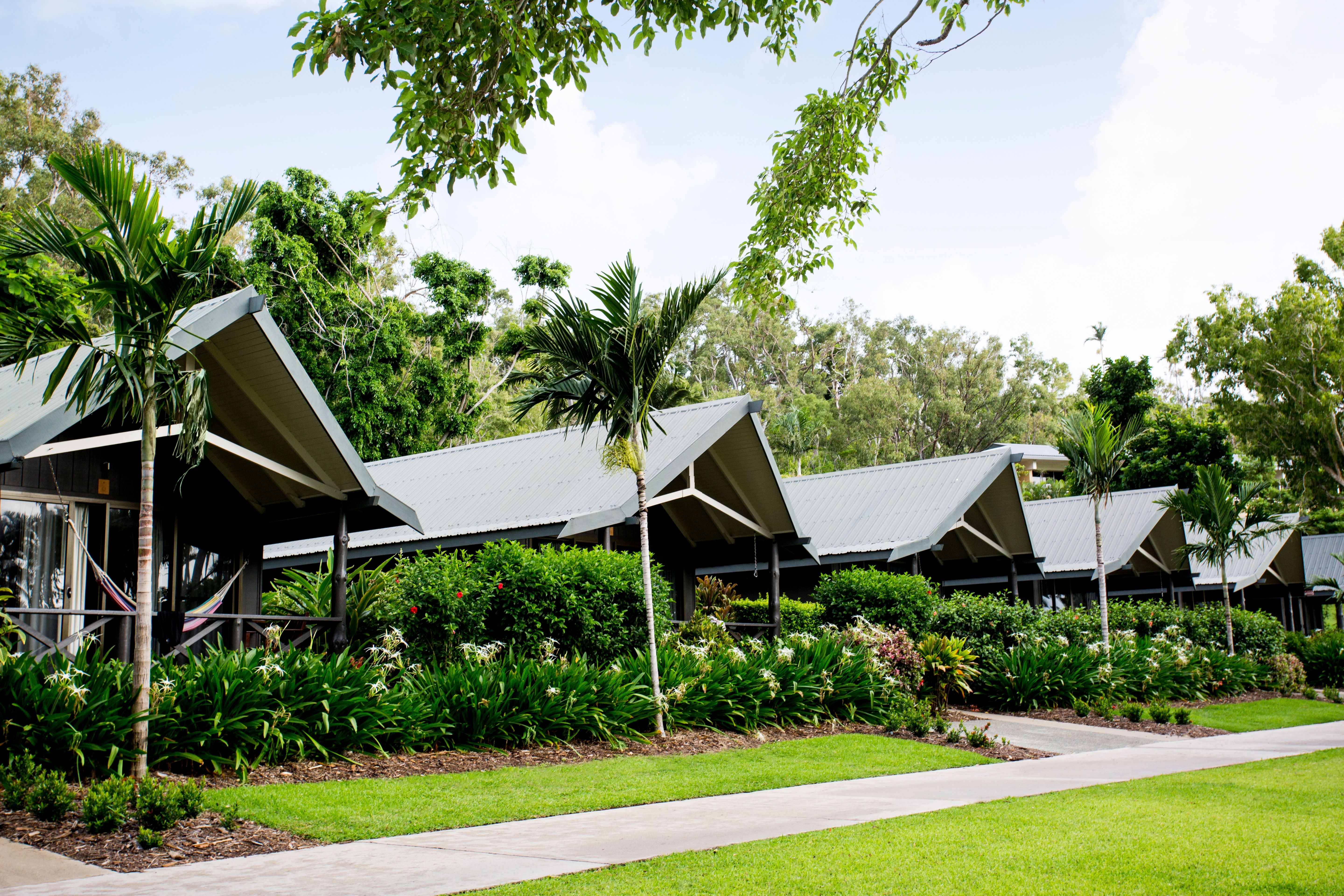 HDHotelAustralienQLDHamilton IslandPalm Bungalow1000243 Kara Rosenlund