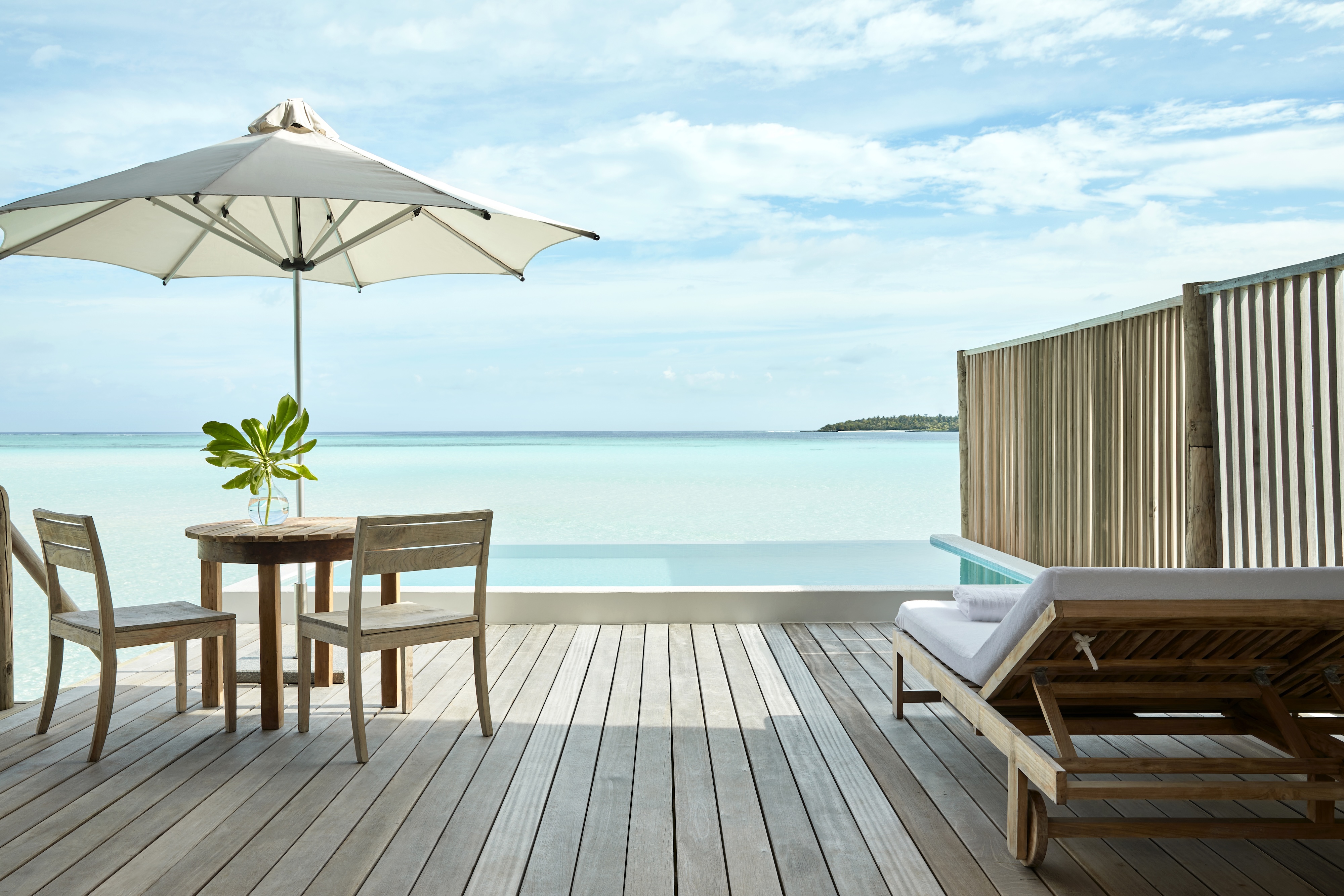 HDHotelMaledivenCOMO Cocoa IslandOne bedroom Water Villa Deck