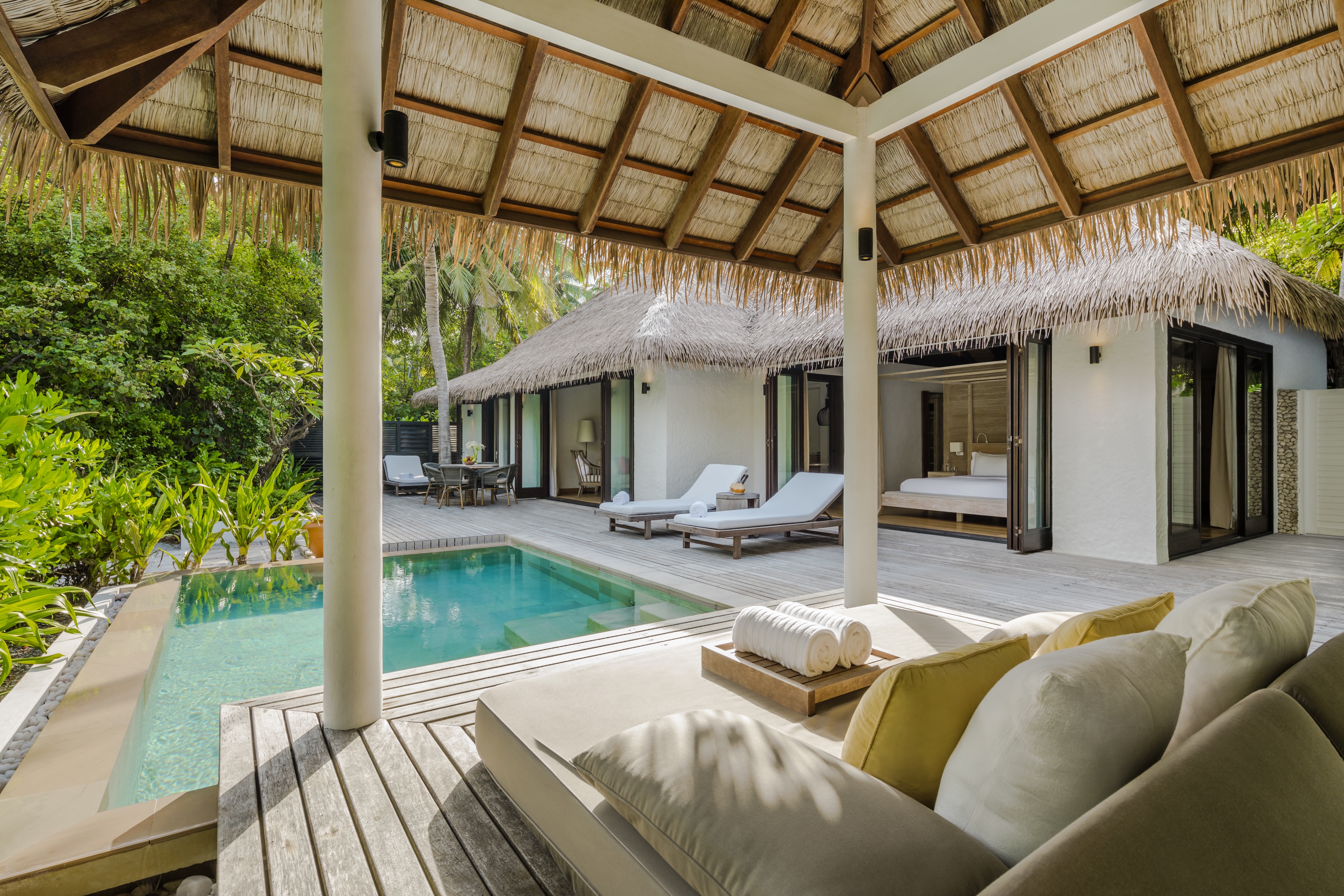 HDHotelMaledivenCOMO MaalifushiTwo Bedroom Beach Villa Pool