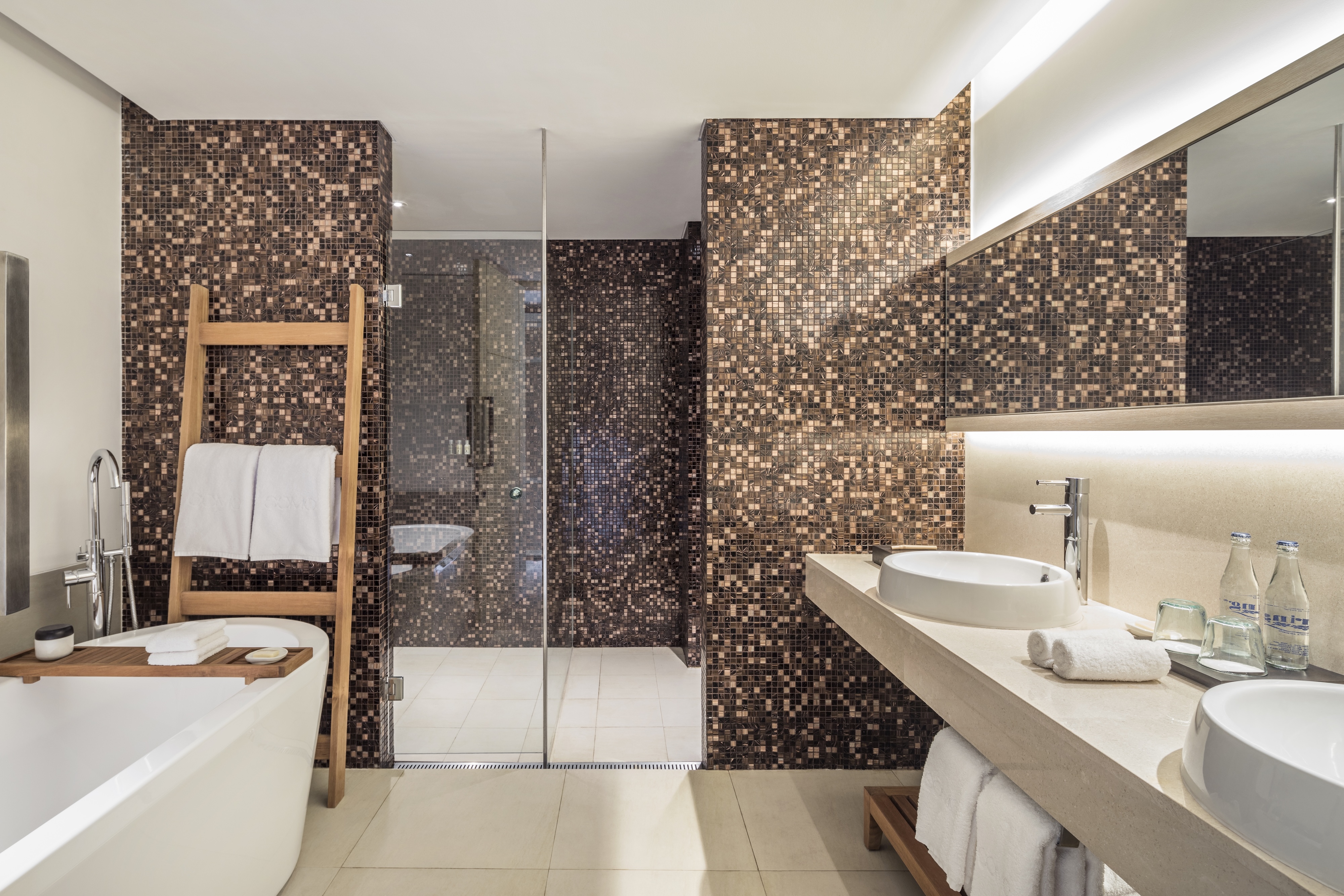HDHotelIndonesienBaliCOMO Uma CangguBathroom