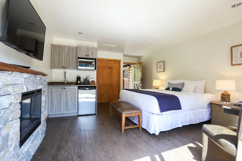 HDHotelBritish ColumbiaPort RenfrewSeaside CottagesZimmerbeispiel YPRWI roo