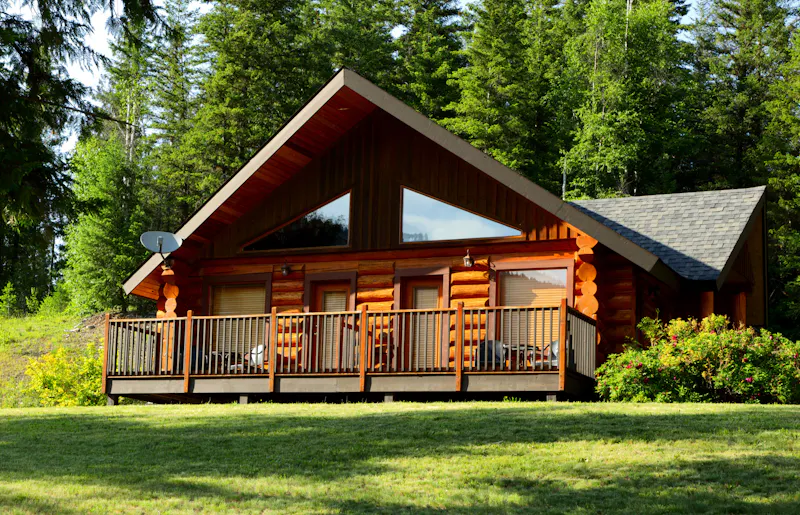 HDHotelBritish ColumbiaClearwaterAlpine Meadows ResortCabin YCWAM exterior 