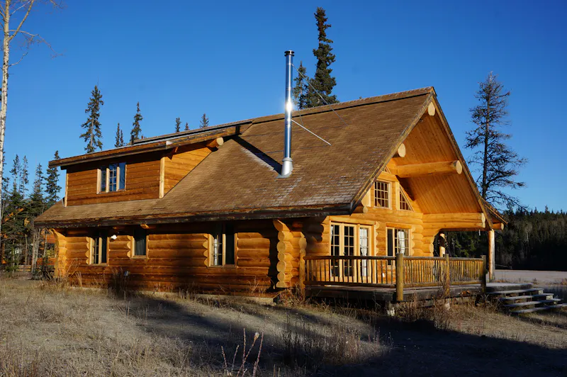 HDHotelBritish ColumbiaLac La HacheTen ee ah LodgeLuxury Log Home YLFTN ext