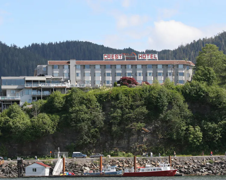 HDHotelBritish ColumbiaPrince RupertCrest HotelAussenansicht YXRCM 002