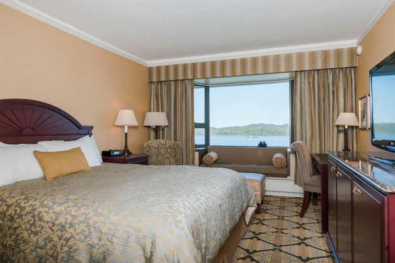 HDHotelBritish ColumbiaPrince RupertCrest HotelZimmerbeispiel YXRCM room 00