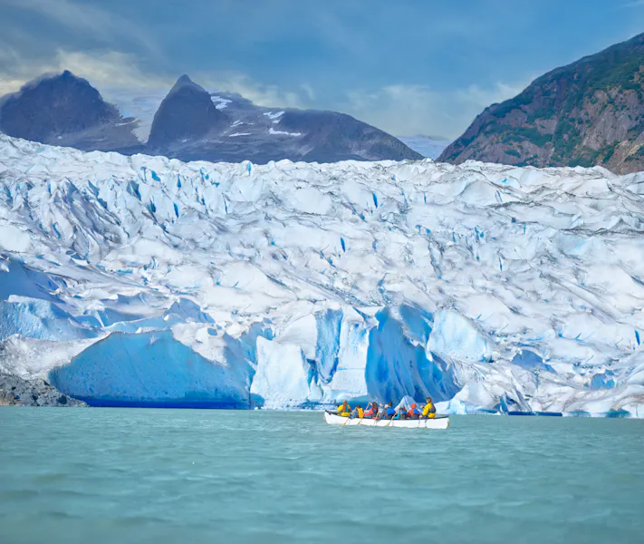 HDKreuzfahrtNCLBliss AK mendenhall glacier canoe b