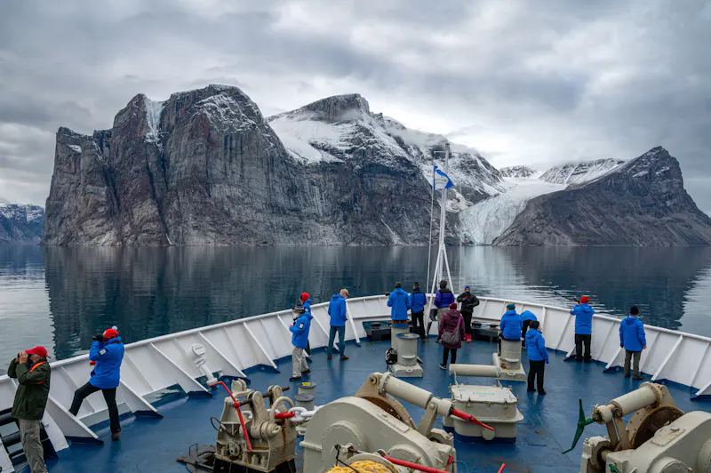 HDKreuzfahrtAdventure CanadaNW PassageBaffin Island Buchan Gulf 150915 Minty