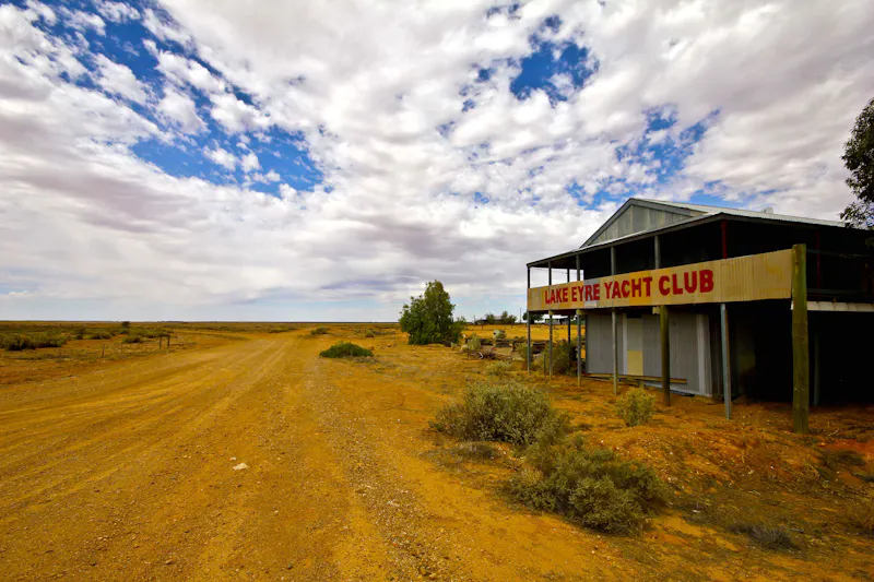 Lake Eyre Yacht Club