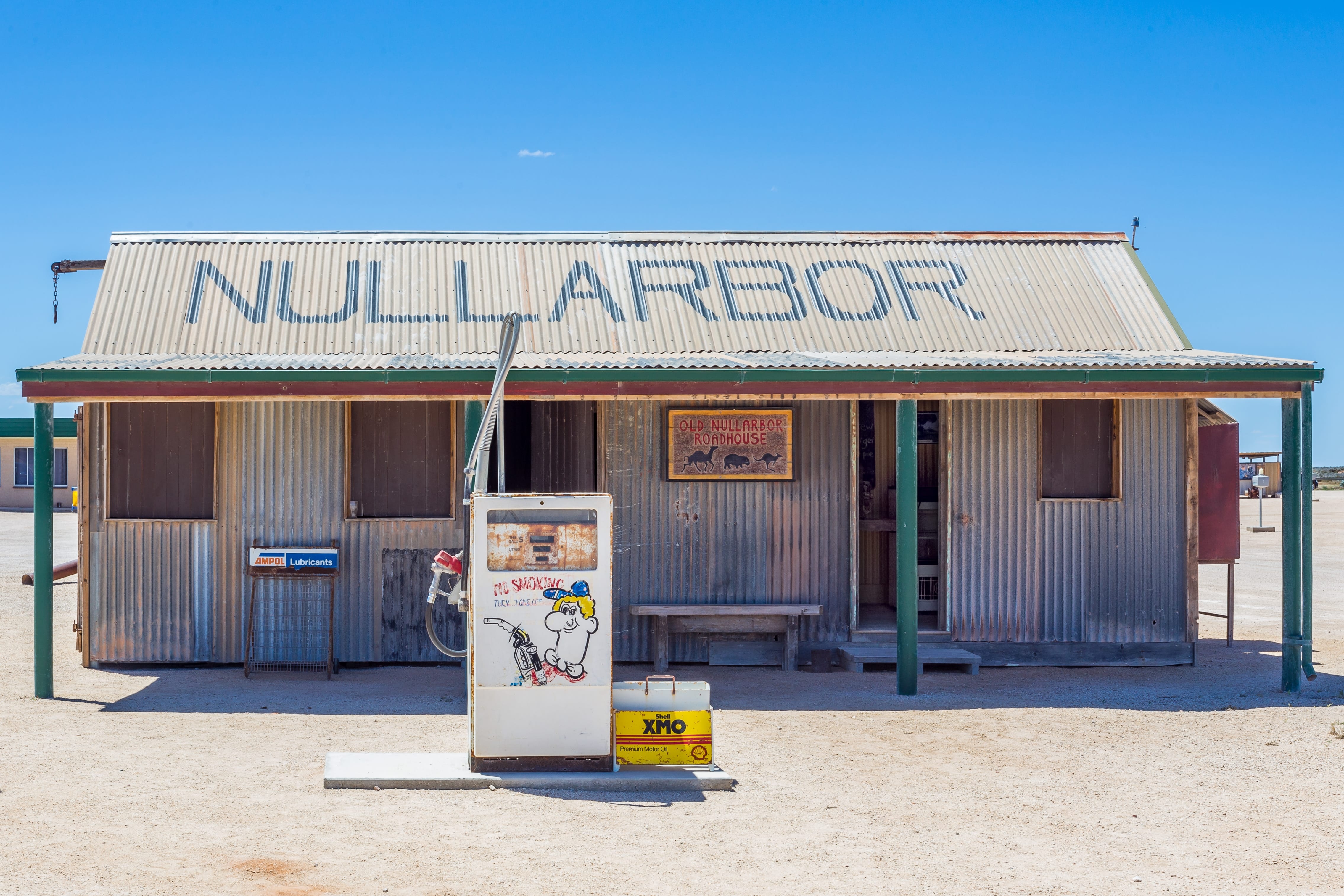 Nullarbor Roadhouse