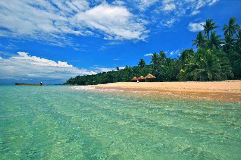 HotelFijiParadise CoveStrand 1